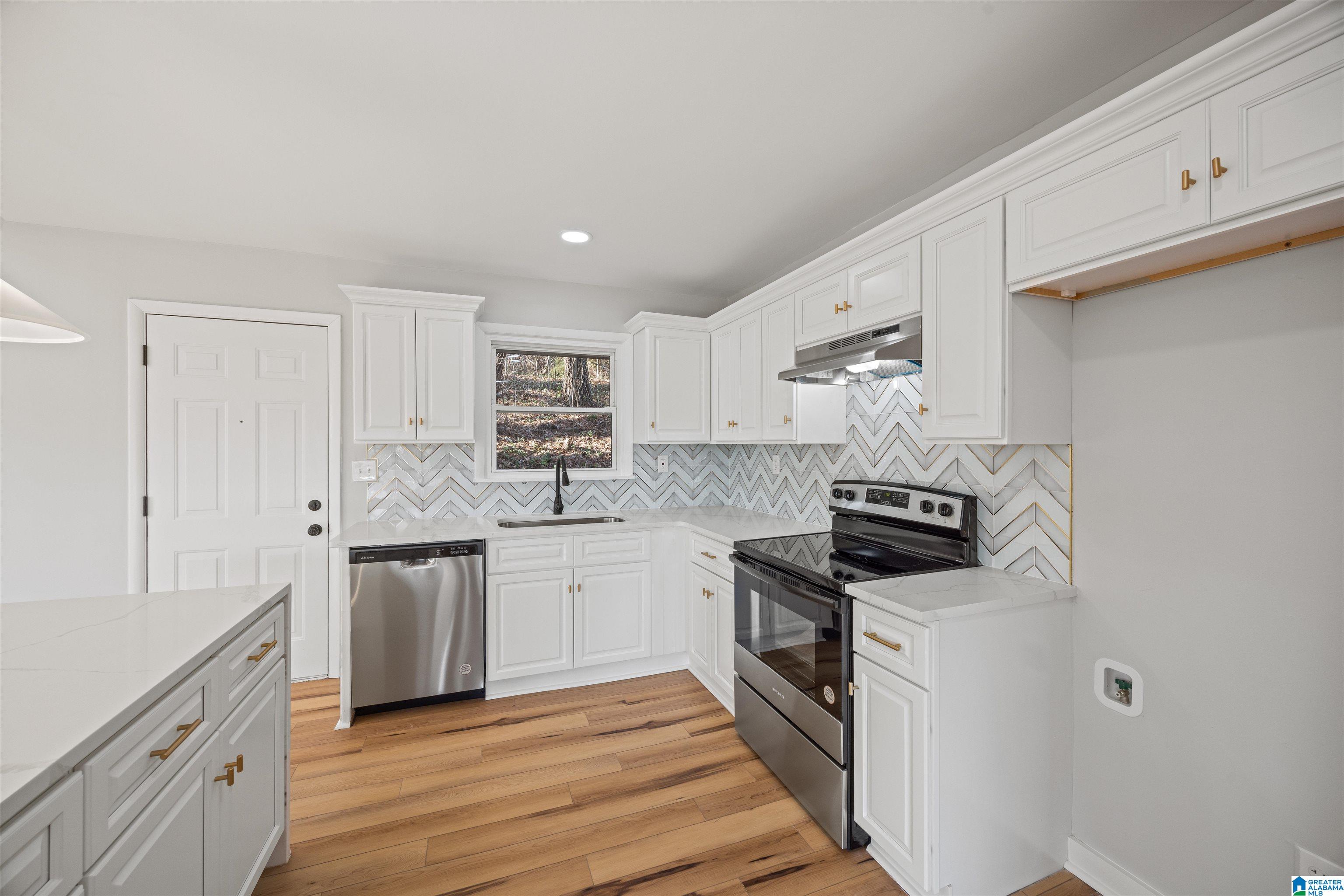 2630 Old Rocky Ridge Road Birmingham, AL 35216 - Photo 6 of 29