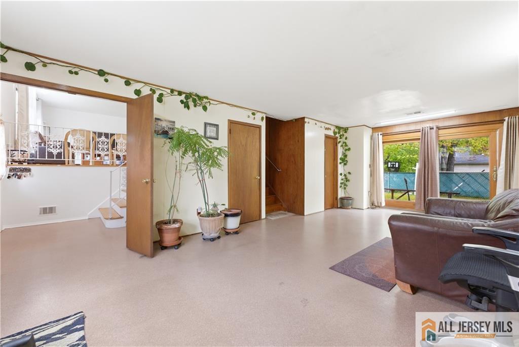 459 Wheeler Road North Brunswick, NJ 08902 - Photo 24 of 30