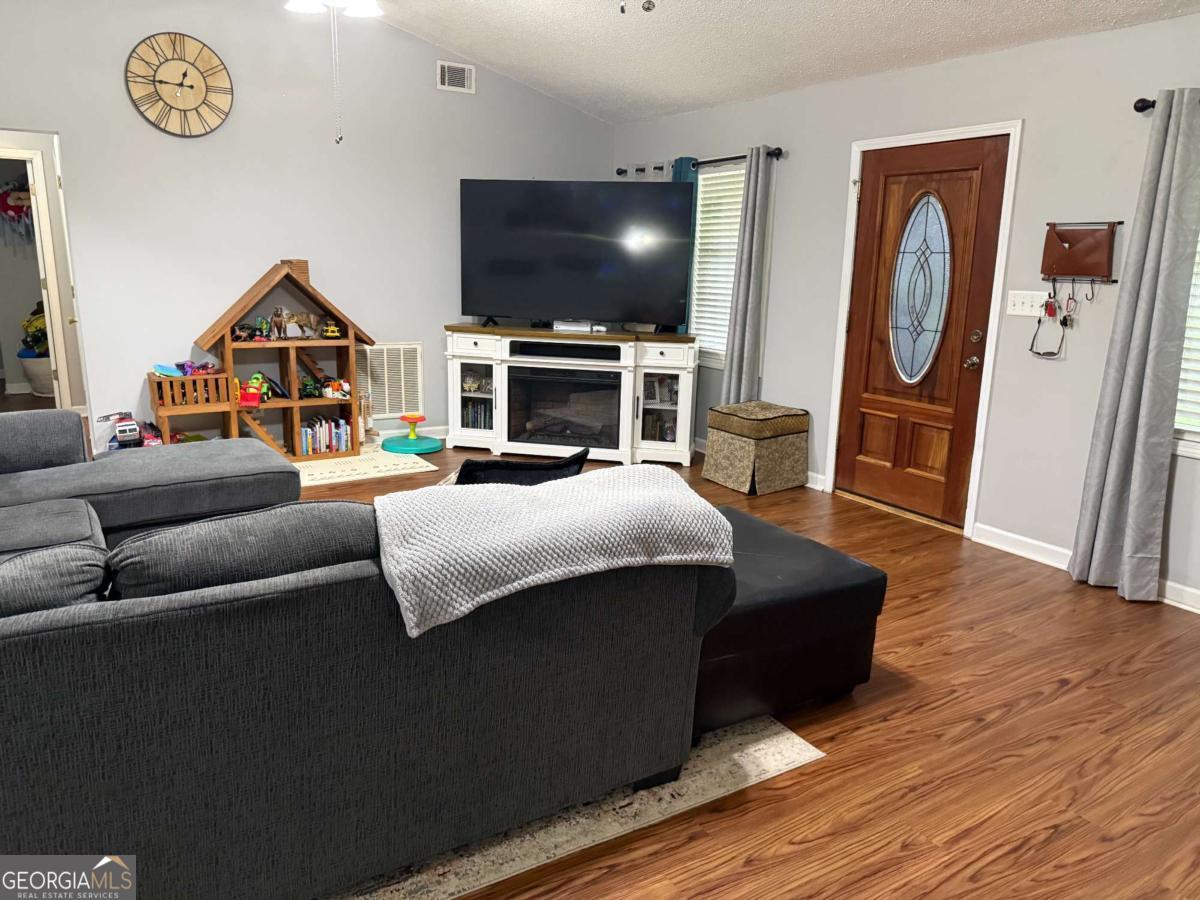 550 Smith-Starley Road McIntyre, GA 31054 - Photo 10 of 36