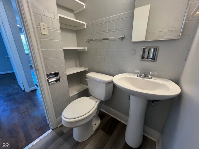 $1,325 | 77 West Westfield Boulevard, Indianapolis, IN 46208