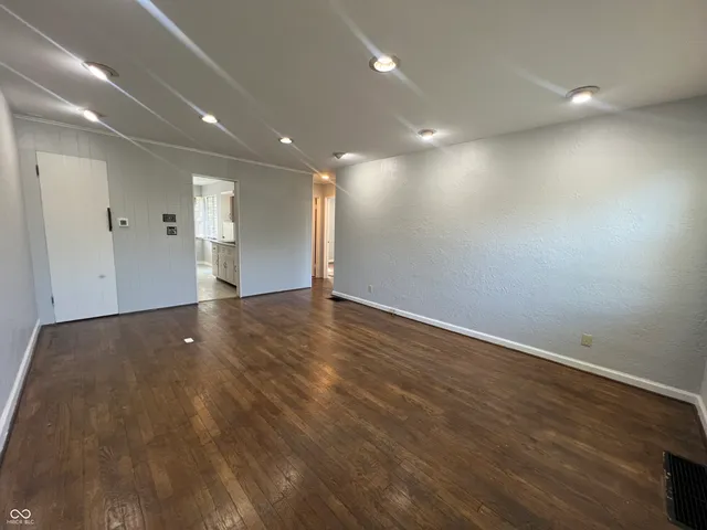 $1,325 | 77 West Westfield Boulevard, Indianapolis, IN 46208