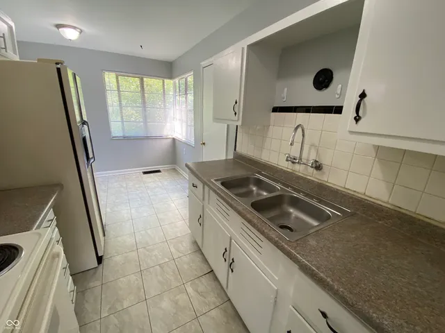 $1,325 | 77 West Westfield Boulevard, Indianapolis, IN 46208