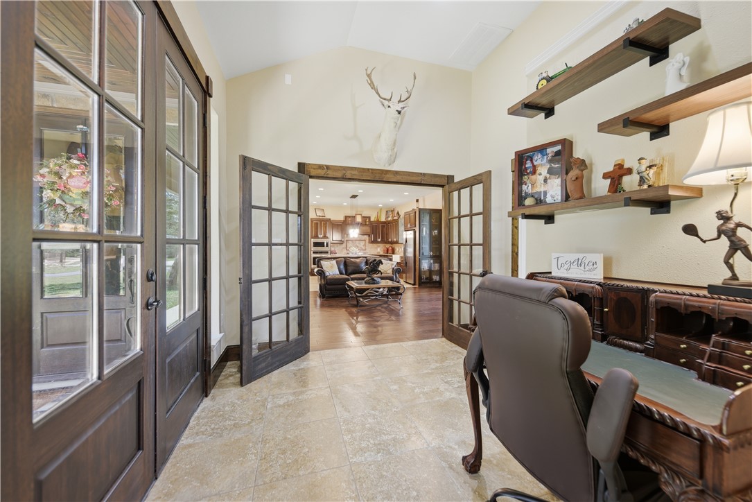 8595 Jared Road Bellville, TX 77418 - Photo 23 of 45 Functional office space