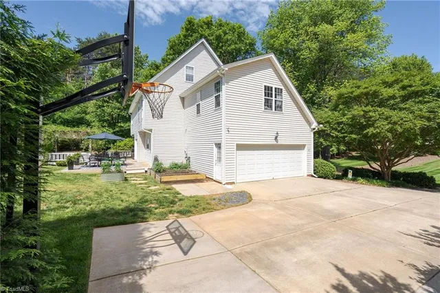 $617,000 | 3313 Annry Lane, Summerfield, NC 27358