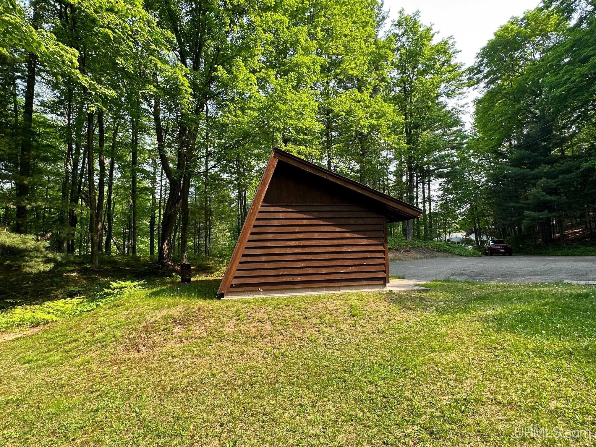 1148 Ortman Road Marquette, MI 49855 - Photo 10 of 59 Gallery Image 10