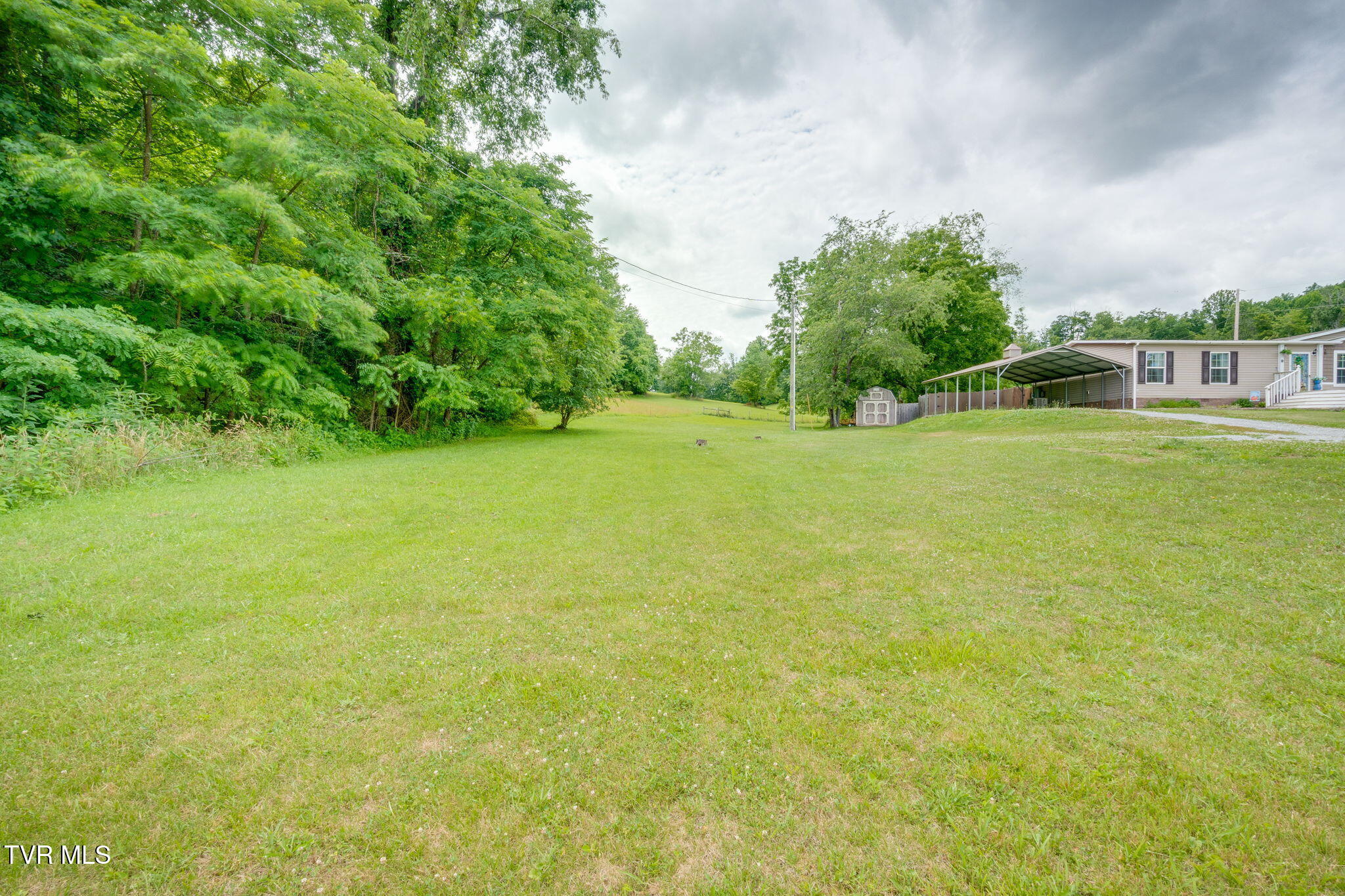 18378 Buffalo Pond Road Bristol, VA 24202 - Photo 34 of 50 033