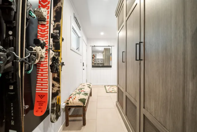 $890,000 | 8 East Birch Road, Unit 103, Stratton, VT 05360