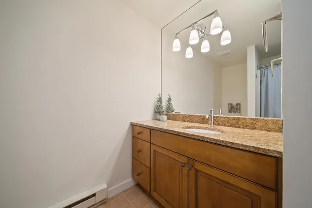 $890,000 | 8 East Birch Road, Unit 103, Stratton, VT 05360