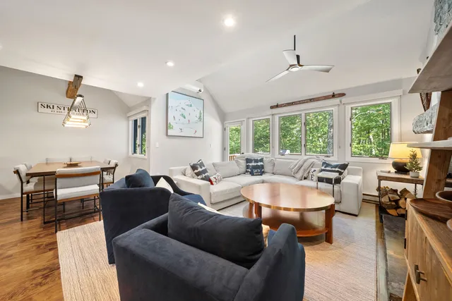 $890,000 | 8 East Birch Road, Unit 103, Stratton, VT 05360