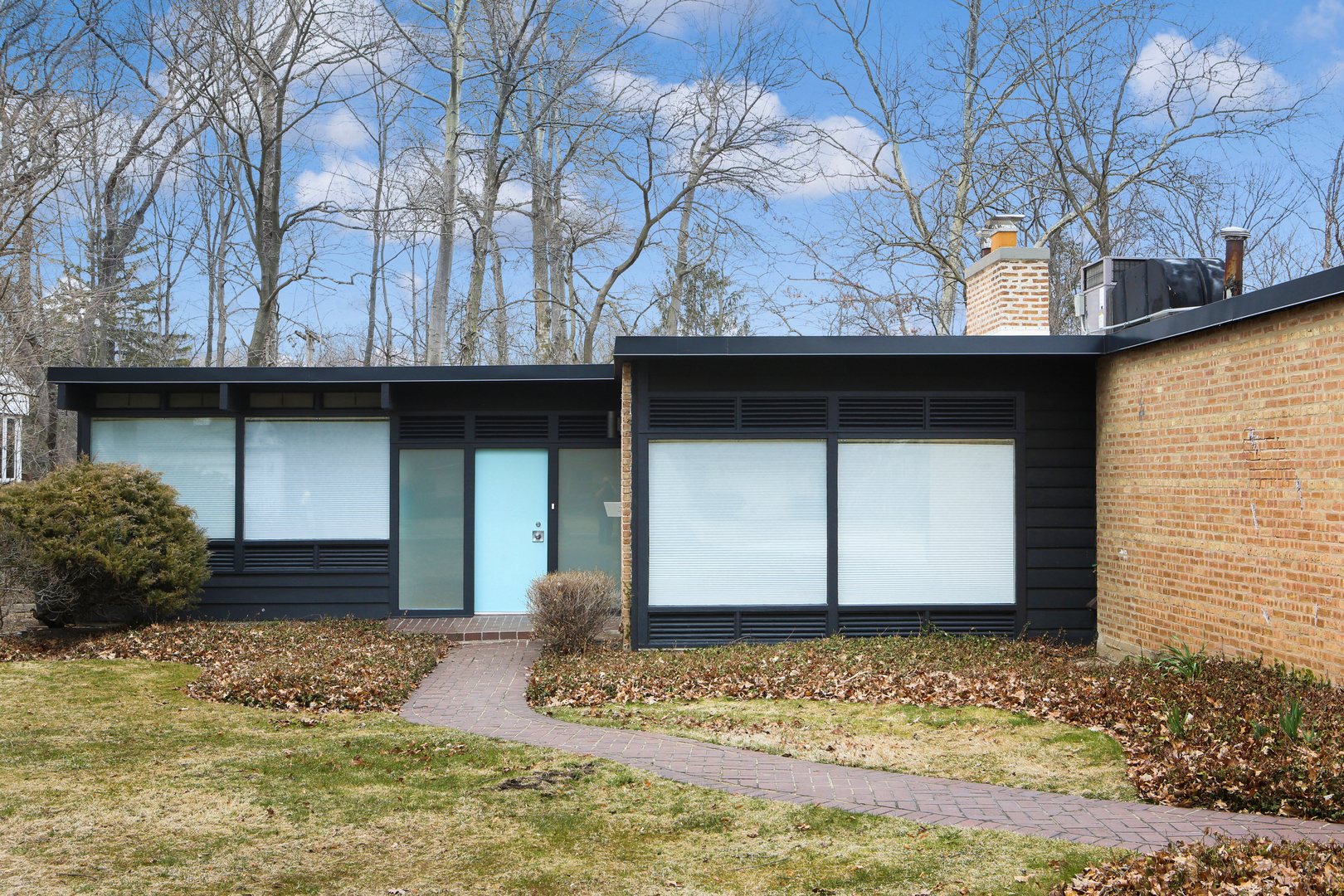 335 Park Place Glencoe, IL 60022 - Photo 2 of 19