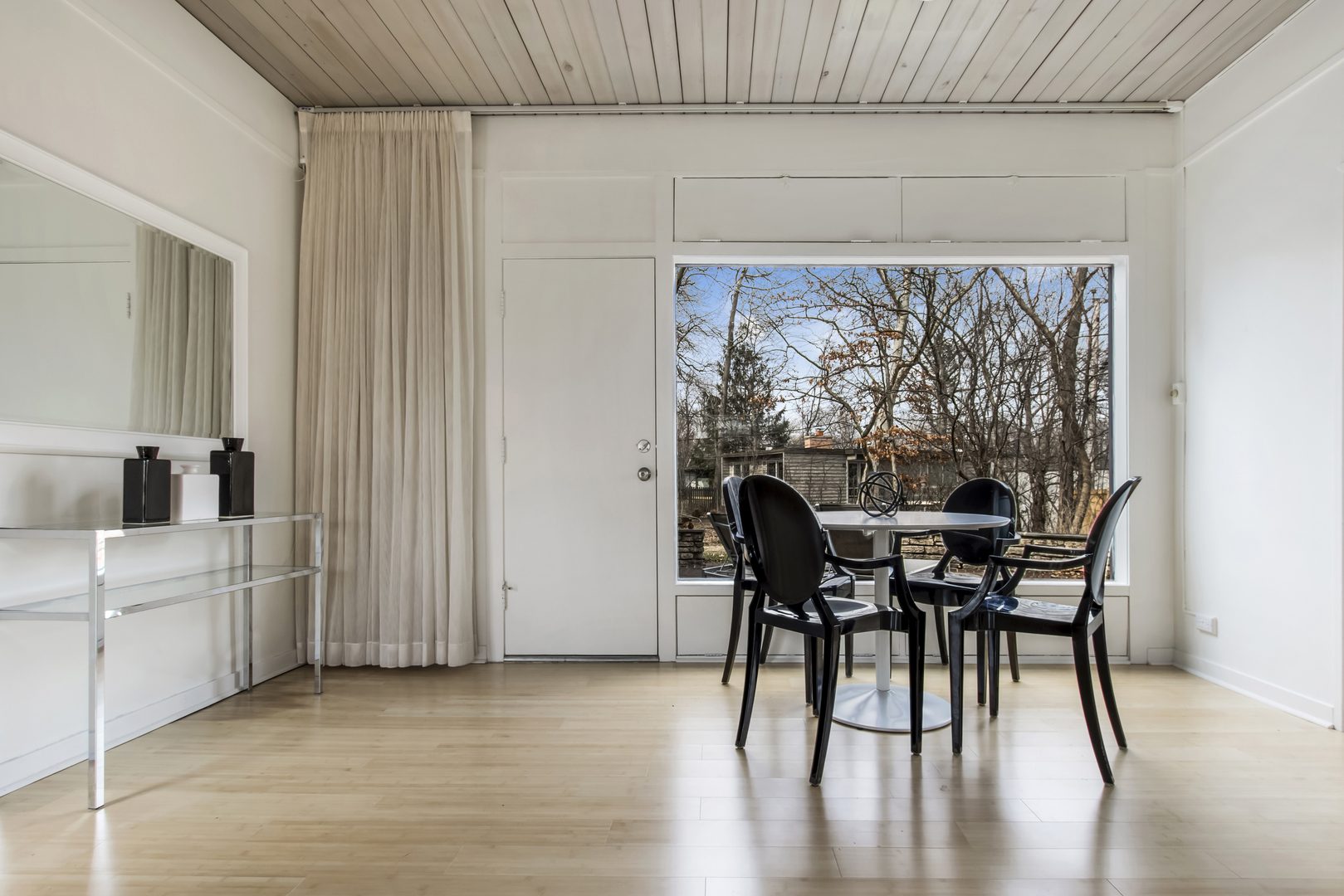 335 Park Place Glencoe, IL 60022 - Photo 5 of 19