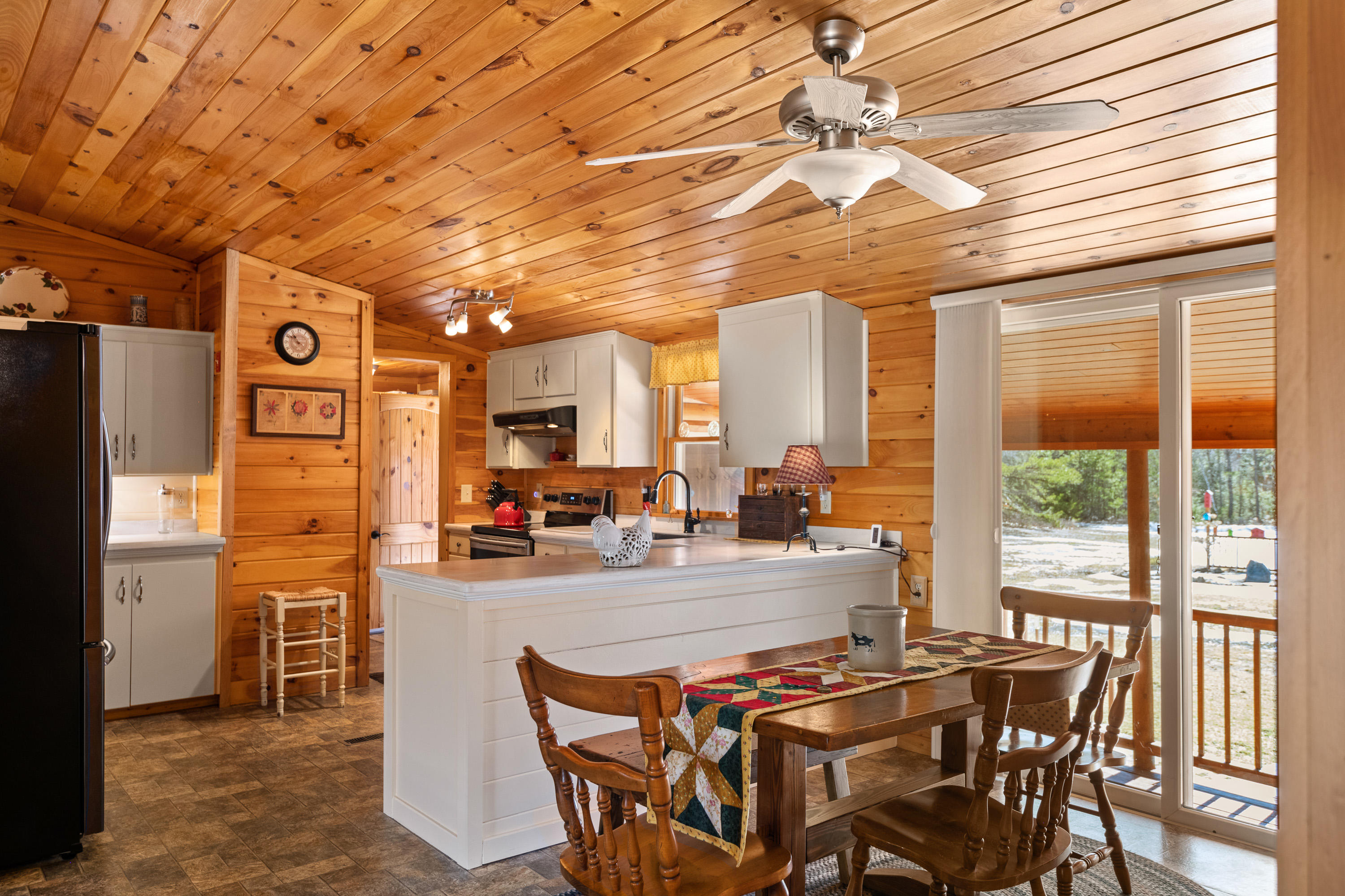 674 Webber Hill Road Kennebunk, ME 04043 - Photo 22 of 36 Kitchen