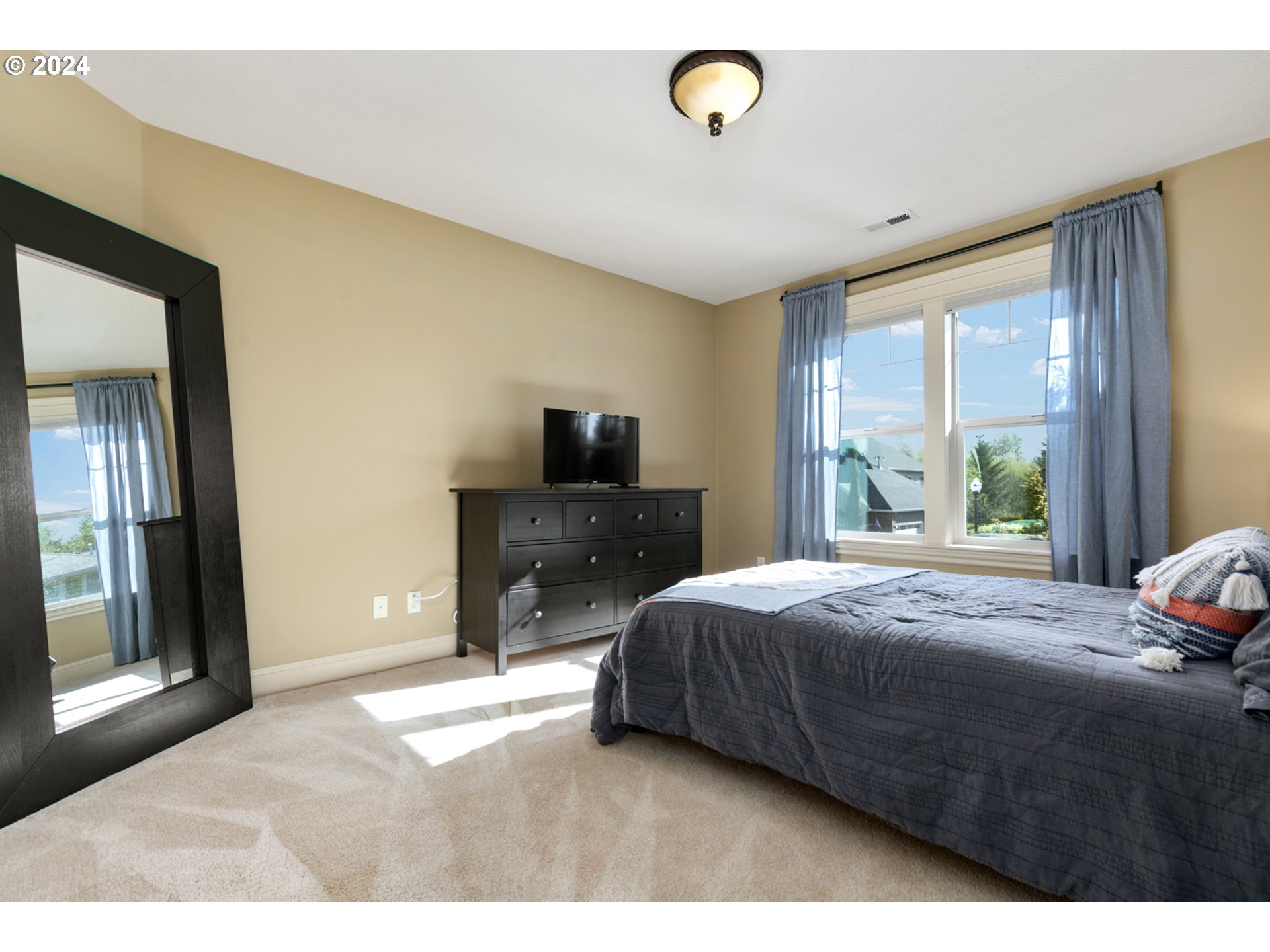 508 Southeast 201st Avenue Camas, WA 98607 - Photo 21 of 41 Bedroom