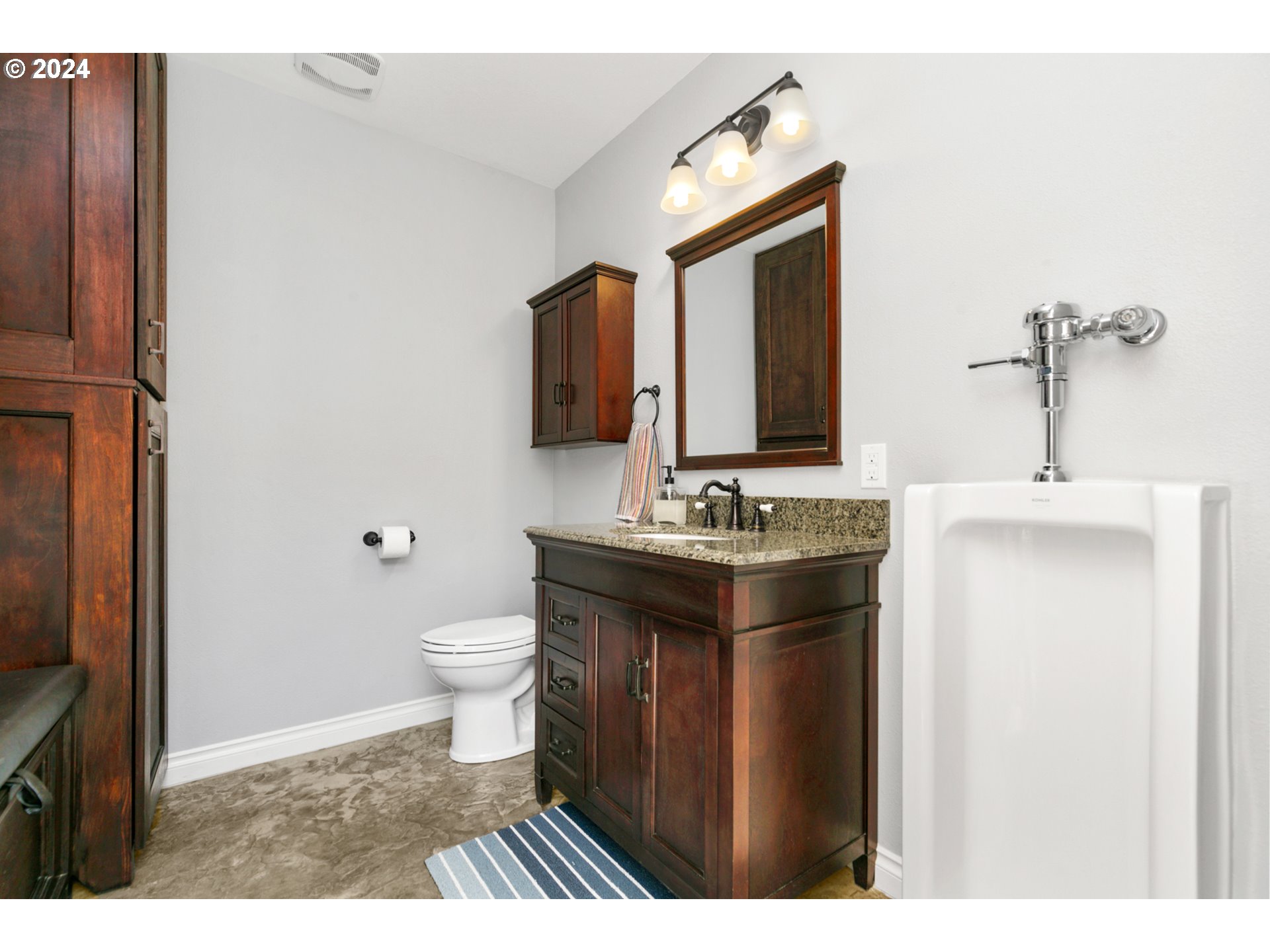 508 Southeast 201st Avenue Camas, WA 98607 - Photo 36 of 41 Partial Bath