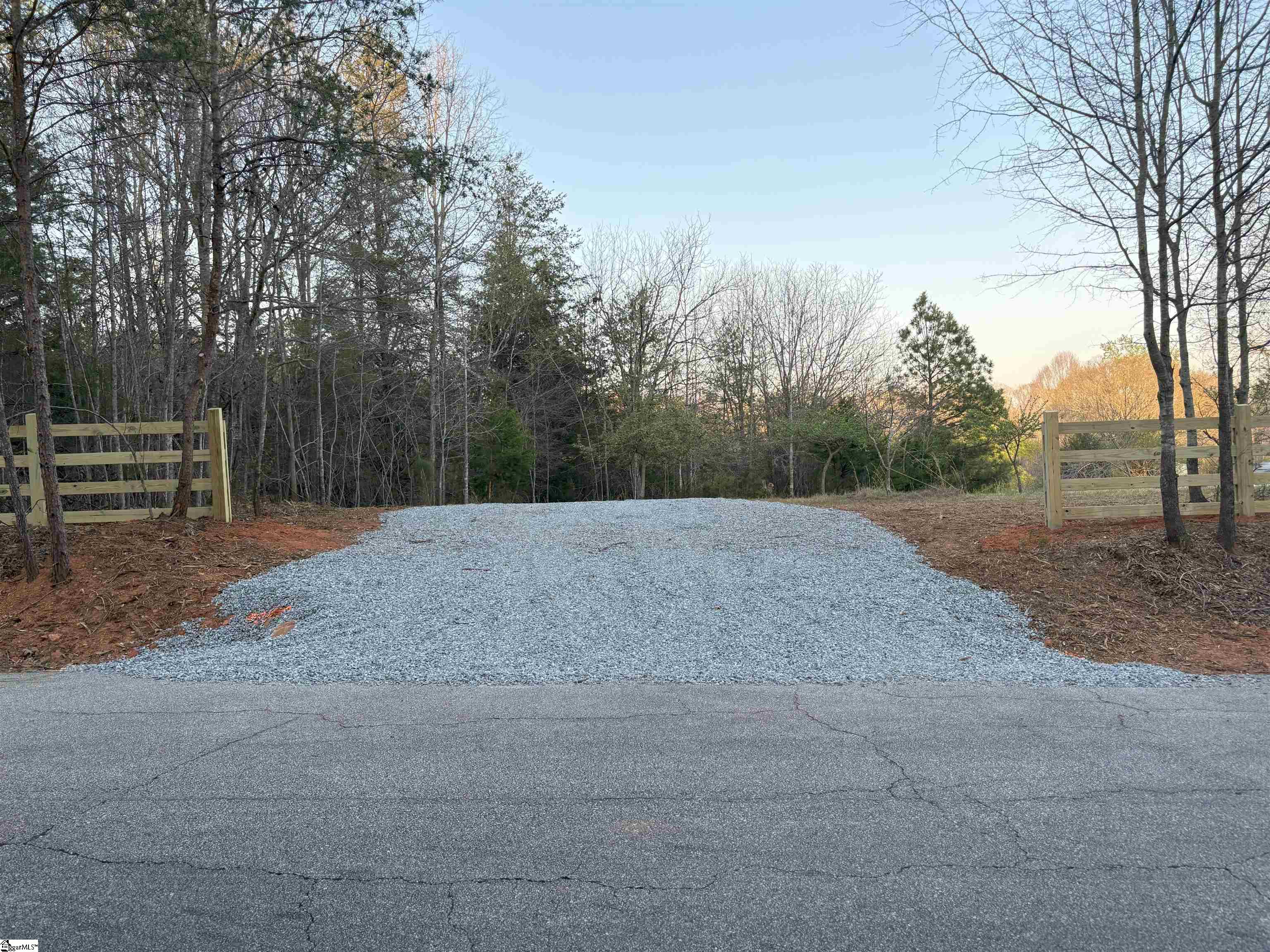 829 Bramlett Road Laurens, SC 29360 - Photo 4 of 26