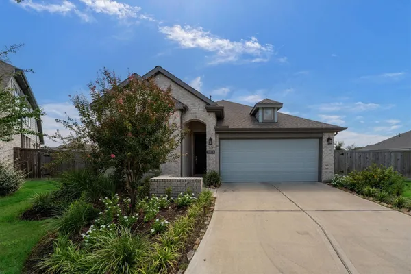 $2,850 | 10806 Chrysalis Court, Cypress, TX 77433