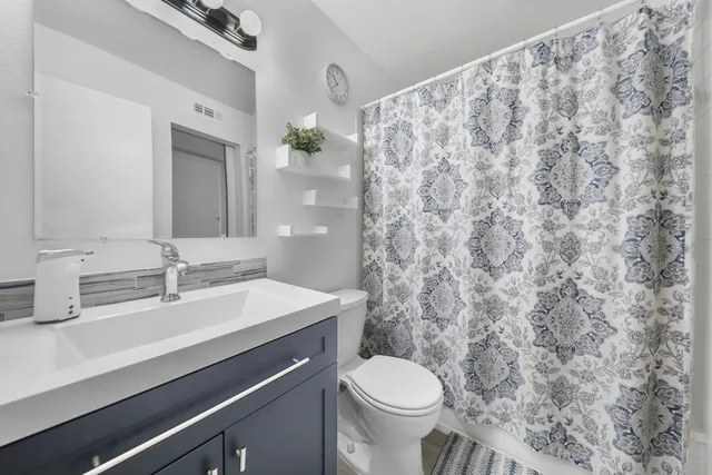 $290,000 | 78347 Terra Cotta Court, La Quinta, CA 92253