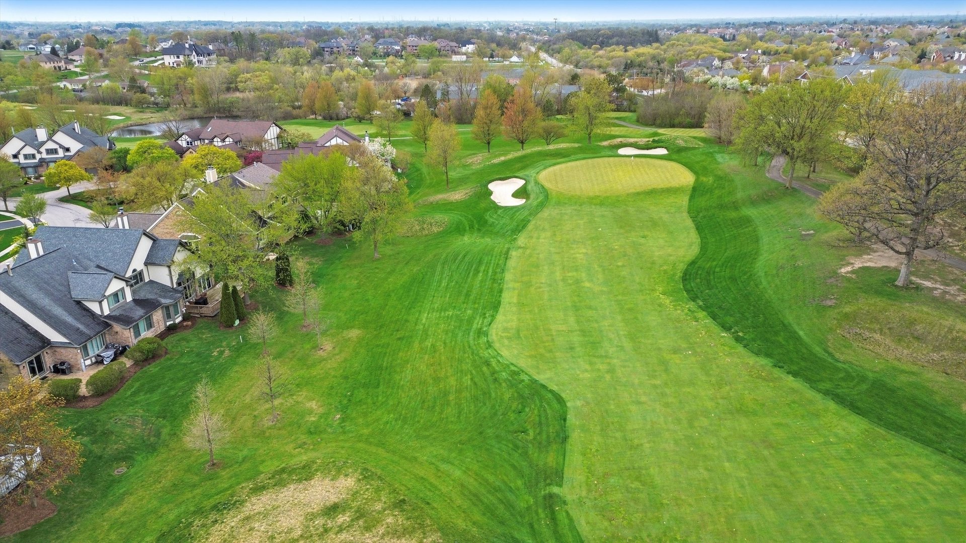 10620 Golf Road Orland Park, IL 60462 - Photo 41 of 42 a view of a city