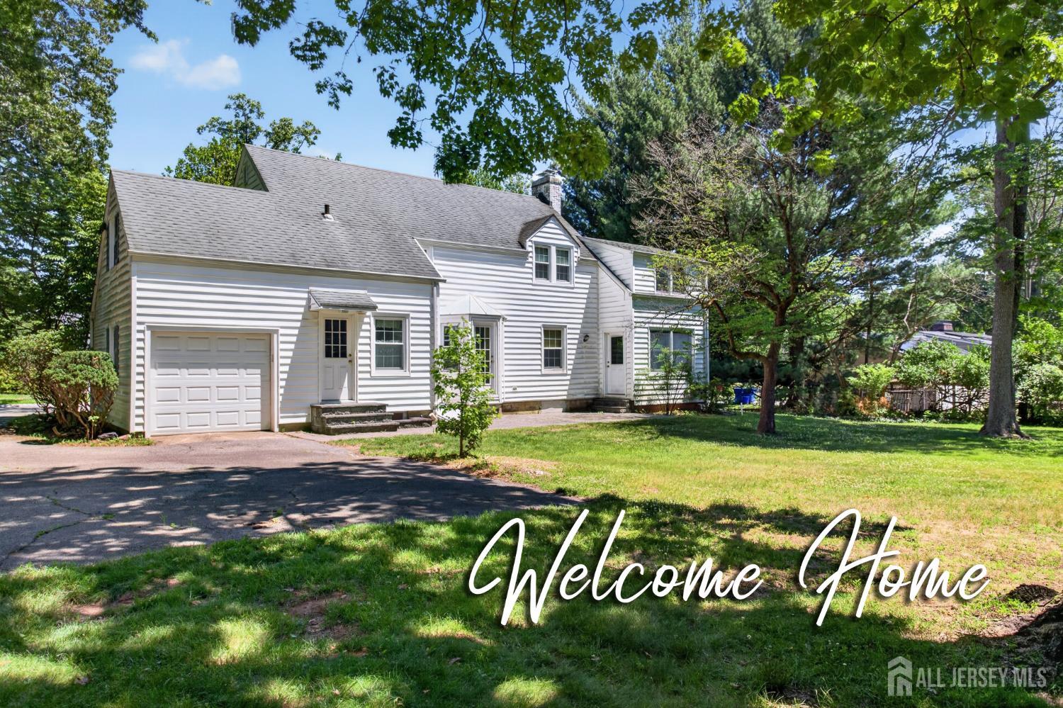 31 Warwick Road Colonia, NJ 07067 - Photo 2 of 36