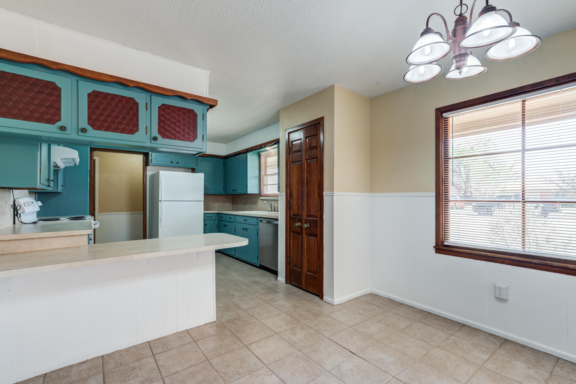 4816 8th Street Lubbock, TX 79416 - Photo 20 of 46 4816-8th-St_Lubbock-TX_23_Dining-Room