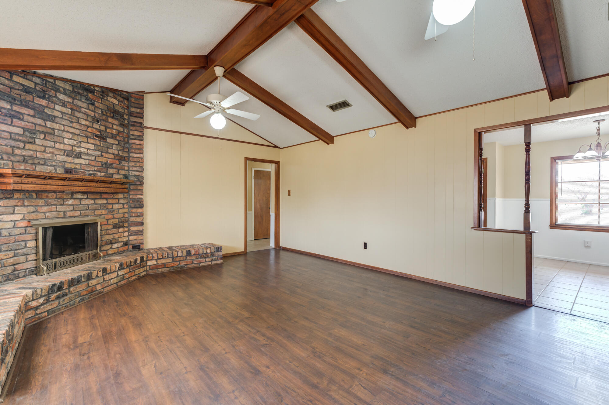 4816 8th Street Lubbock, TX 79416 - Photo 28 of 46 4816-8th-St_Lubbock-TX_32_Living-Room