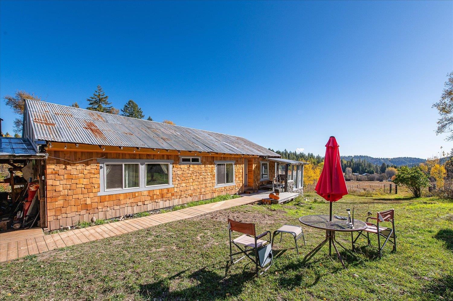 1354 South Basin Road Colville, WA 99114 - Photo 4 of 43