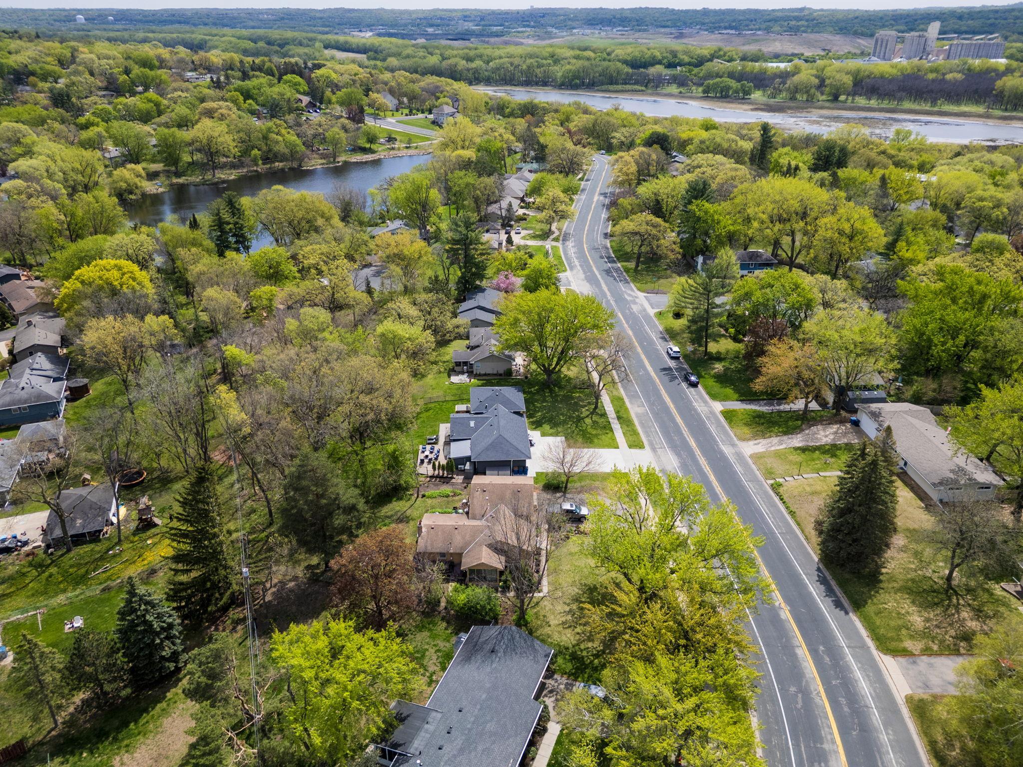 4916 Overlook Drive Bloomington, MN 55437 - Photo 45 of 54