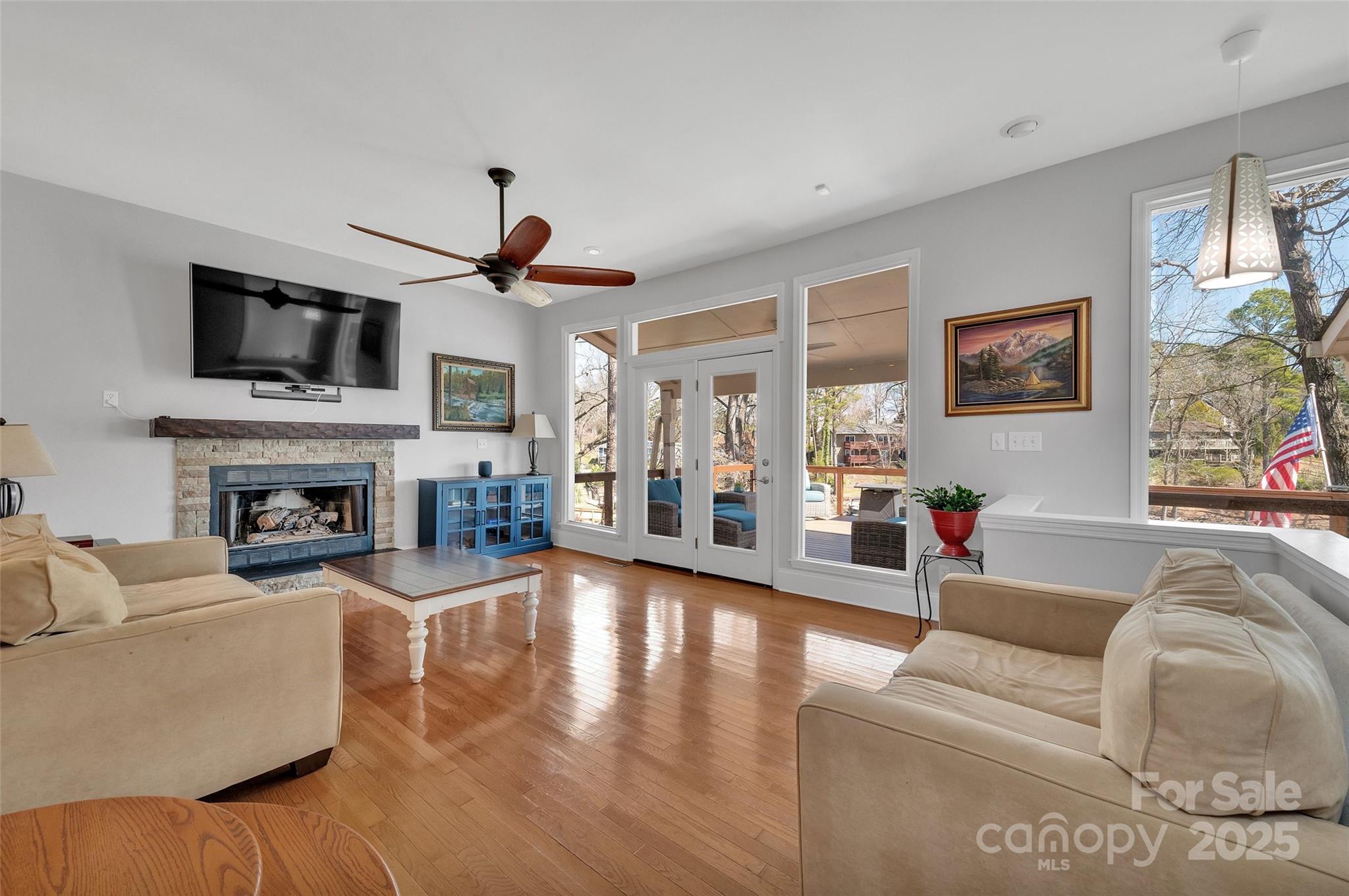 1077 Gauguin Lane Tega Cay, SC 29708 - Photo 12 of 38