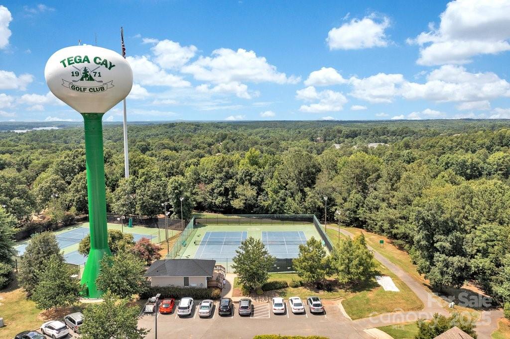 1077 Gauguin Lane Tega Cay, SC 29708 - Photo 36 of 38