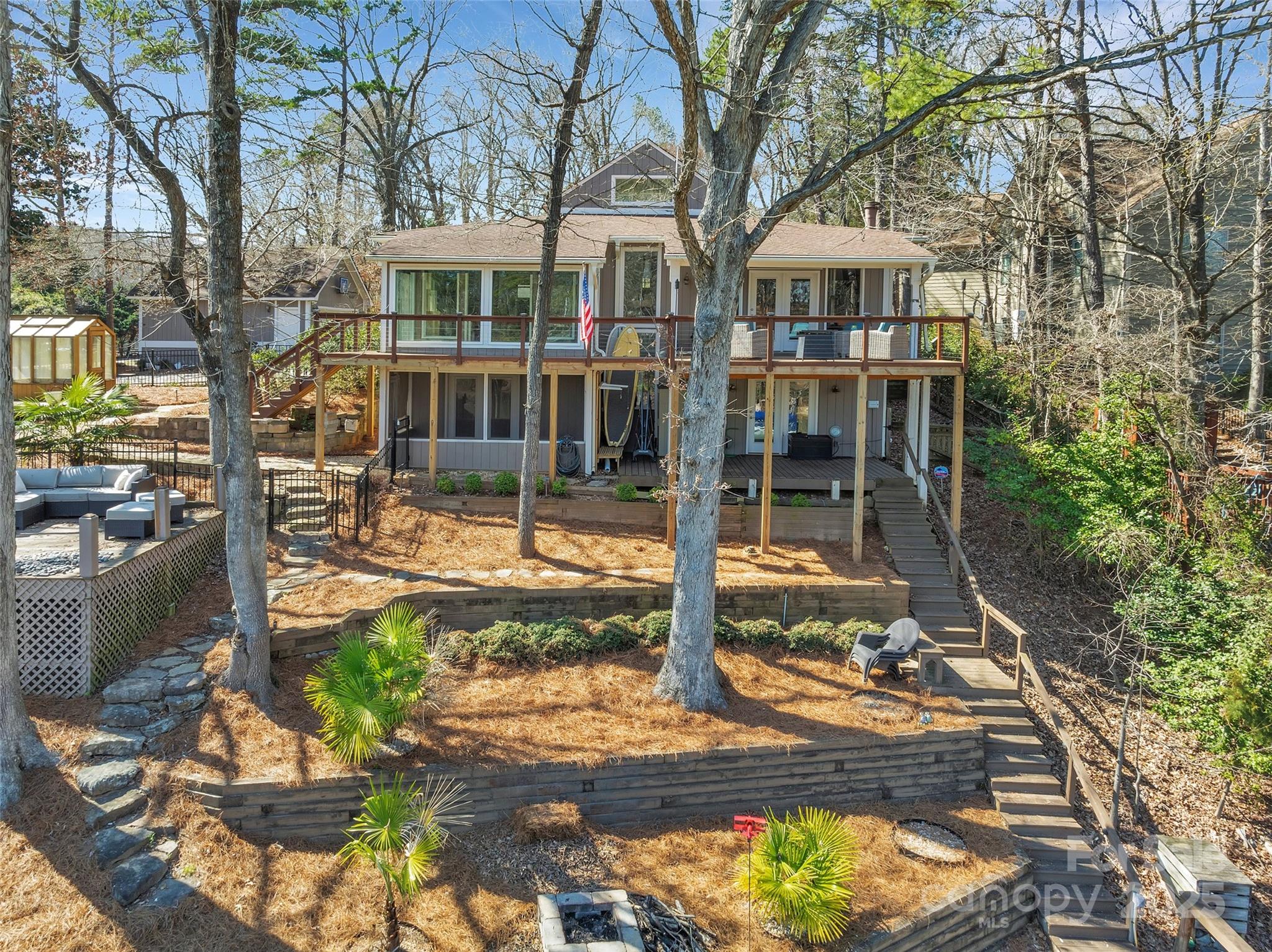 1077 Gauguin Lane Tega Cay, SC 29708 - Photo 6 of 38
