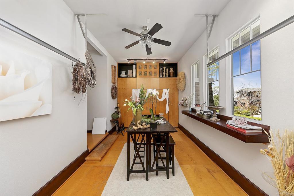 1435 Ravean Court Encinitas, CA 92024 - Photo 35 of 48 a very nice looking room with a large window