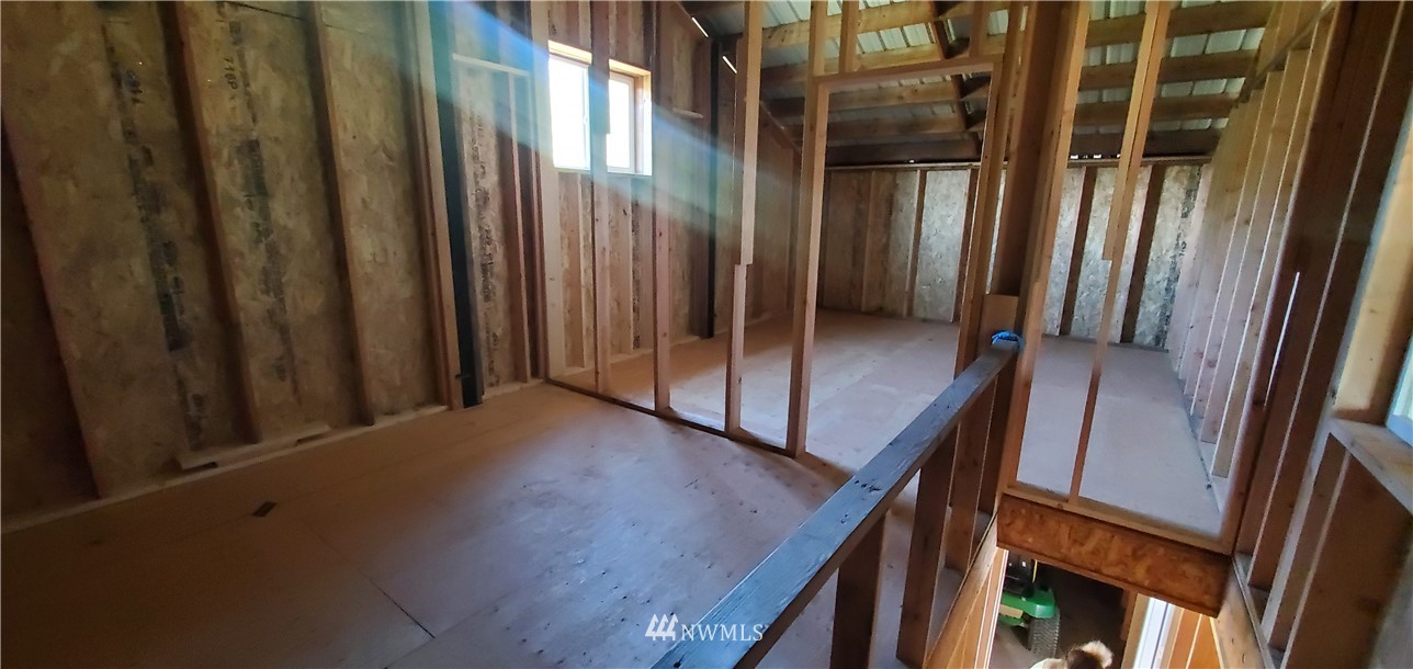 5973 Mission Road Bellingham, WA 98226 - Photo 7 of 12 Gallery Image 7