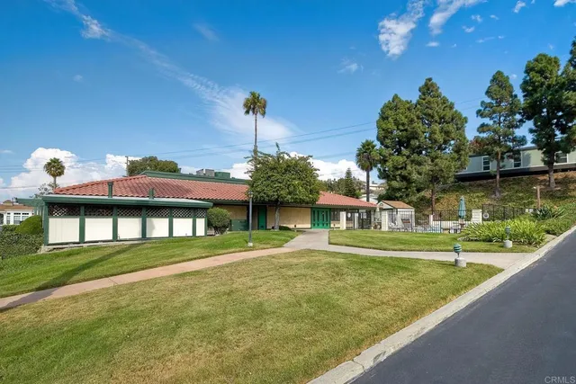 $289,000 | 2130 Sunset Drive, Unit 134, Vista, CA 92081