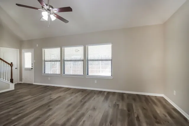 $1,960 | 18554 Sunrise Pines Drive, Montgomery, TX 77316