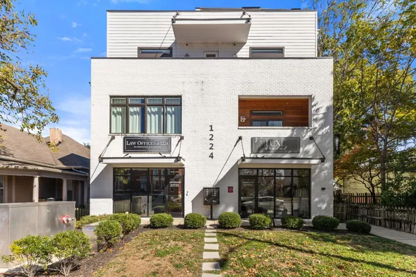 $3,375 | 1224 2nd Avenue South, Unit 202, Nashville, TN 37210