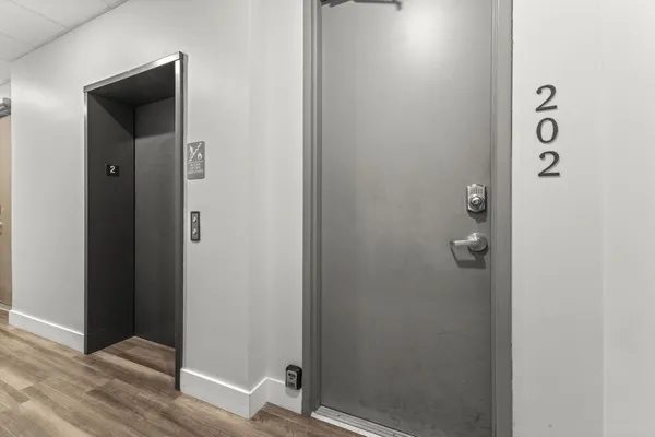 $3,375 | 1224 2nd Avenue South, Unit 202, Nashville, TN 37210