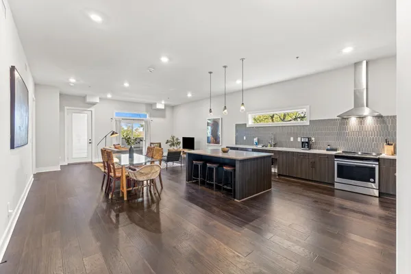 $3,375 | 1224 2nd Avenue South, Unit 202, Nashville, TN 37210