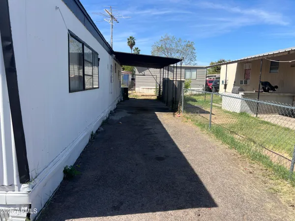$40,000 | 4211 West Roosevelt Street, Unit 142, Phoenix, AZ 85009