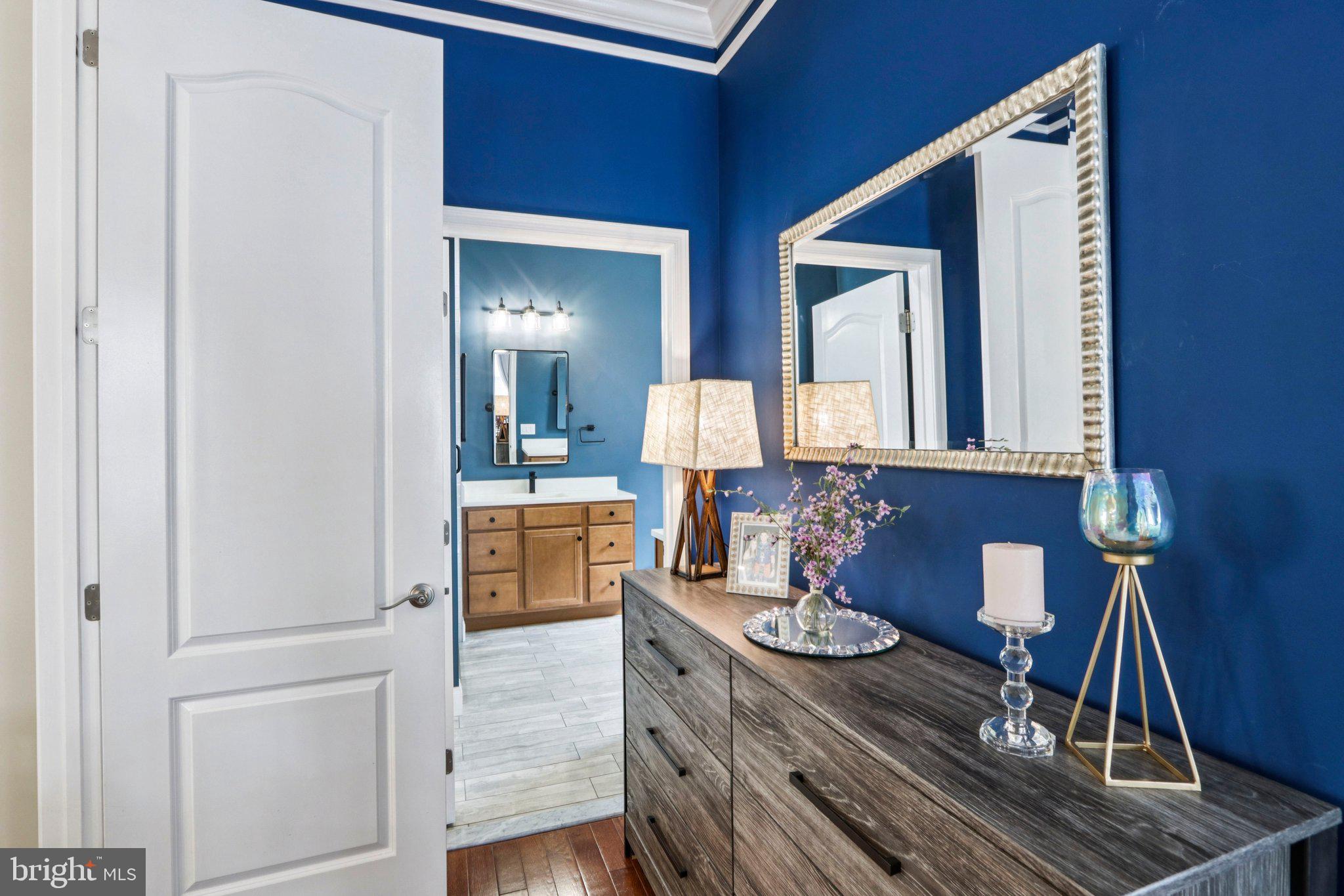 183 Fillmore Way Yardley, PA 19067 - Photo 27 of 82 Main Bedroom Suite