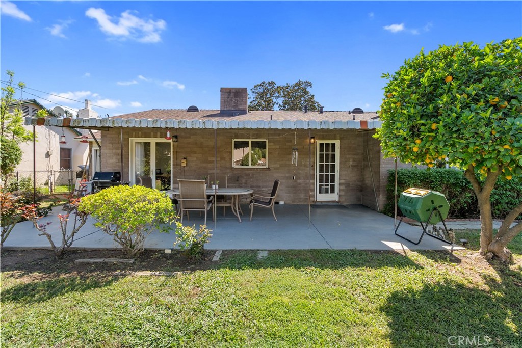 4715 Oakwood Place Riverside, CA 92506 - Photo 25 of 36