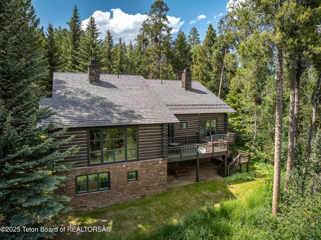 $6,500,000 | 1050 Blue Dun Lane, Wilson, WY 83014