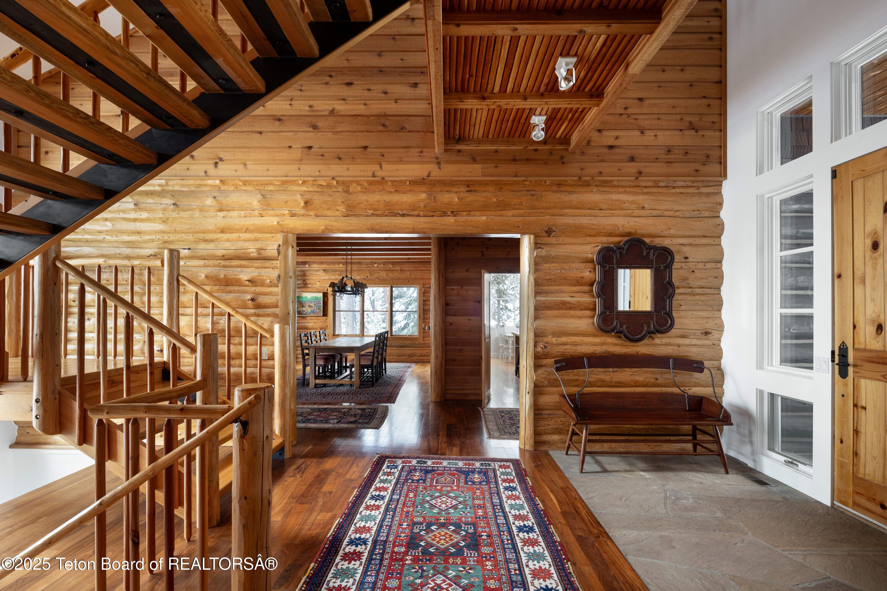 1050 Blue Dun Lane Wilson, WY 83014 - Photo 6 of 27 Entryway