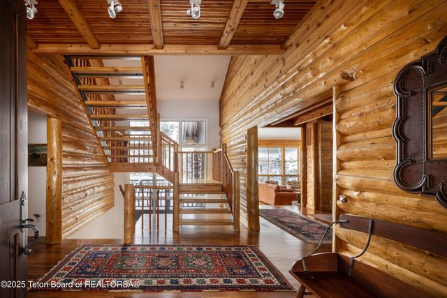 $6,500,000 | 1050 Blue Dun Lane, Wilson, WY 83014