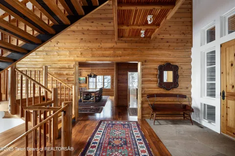 $6,500,000 | 1050 Blue Dun Lane, Wilson, WY 83014