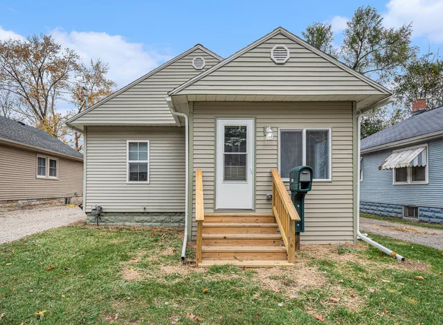 $165,000 | 352 Hillside Avenue, Jackson, MI 49203