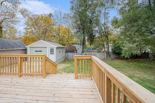 $165,000 | 352 Hillside Avenue, Jackson, MI 49203