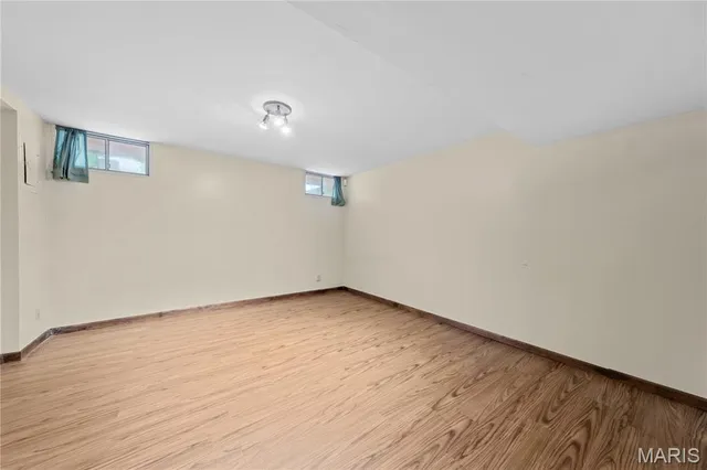 $209,900 | 12107 Autumn Lakes Drive, Maryland Heights, MO 63043