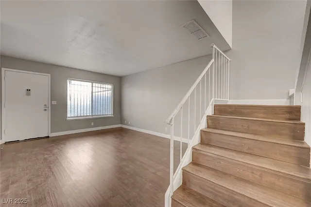$1,500 | 4339 Spencer Street, Unit 15, Las Vegas, NV 89119