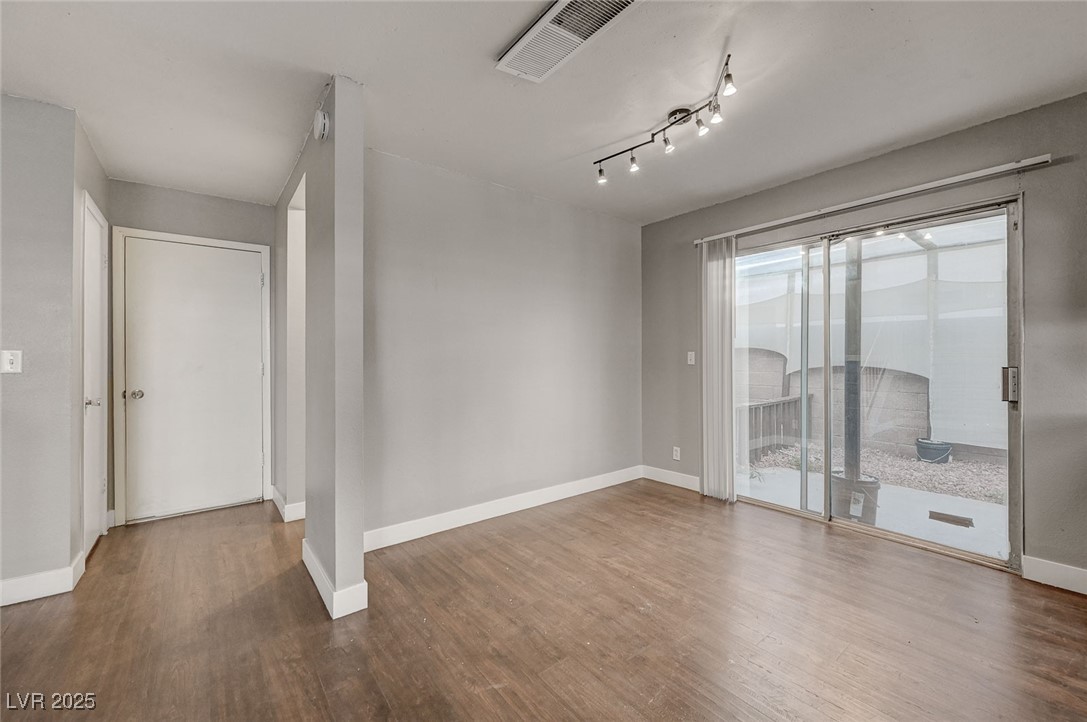 4339 Spencer Street, Unit 15 Las Vegas, NV 89119 - Photo 14 of 35