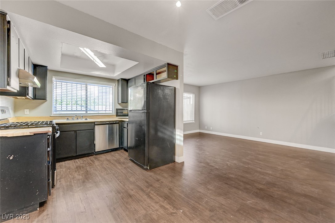 4339 Spencer Street, Unit 15 Las Vegas, NV 89119 - Photo 15 of 35